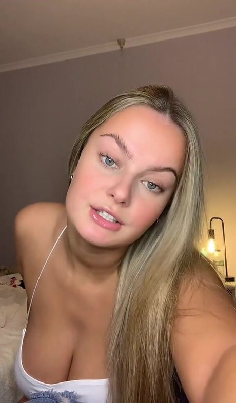 Leah Booth pornstar hot images