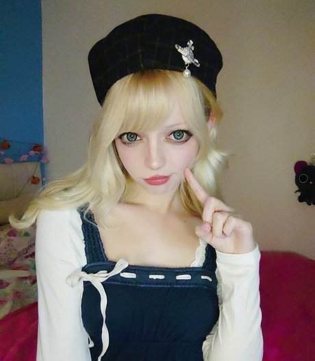 Kimmy Kimochi model pornographic archive