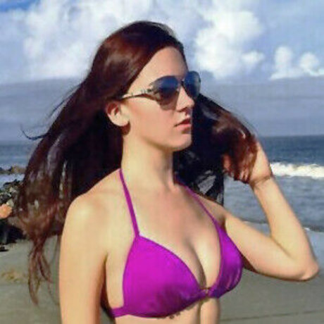 Hanna Zellers pretty model pictures