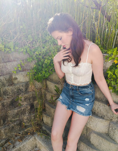 callaq star pornographic pic