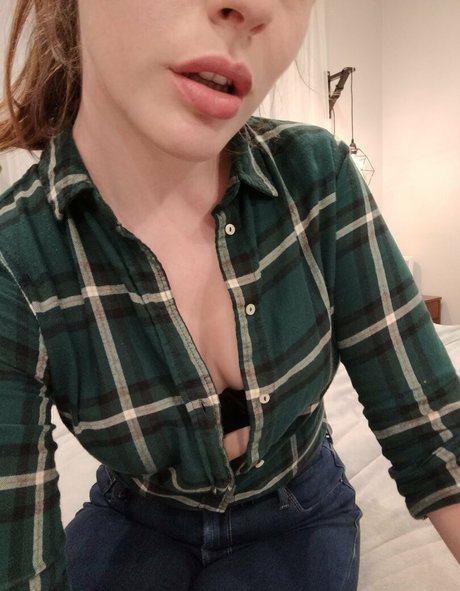 callaq exclusive actress images