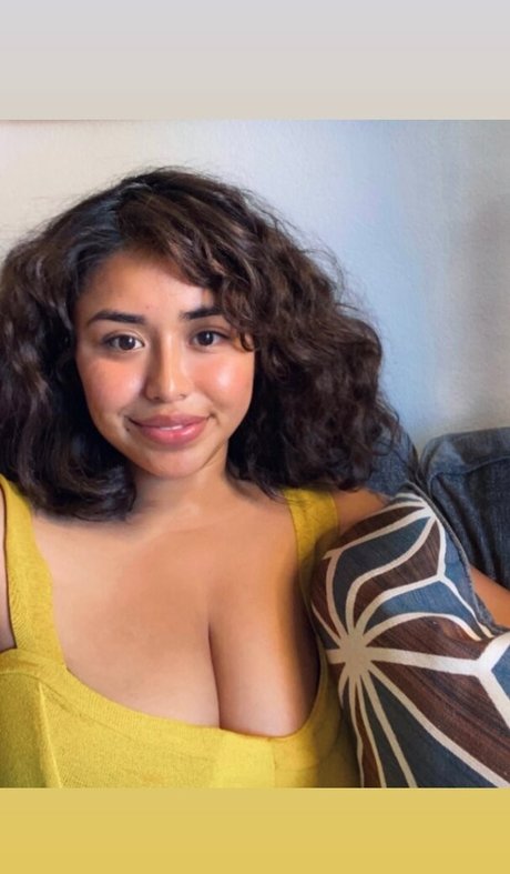 curvy kitty onlyfans top archive