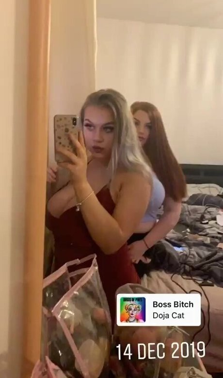 Emma H hot pornstar image