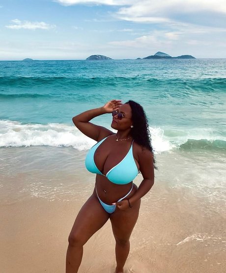 diasdegil model nude img