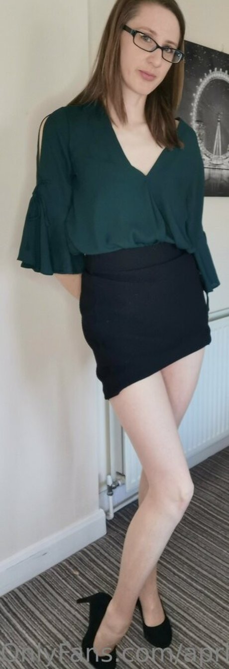 alt girl onlyfans hot naked picture