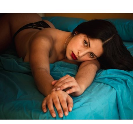 pereyrabrisa6 hot pornstar pic