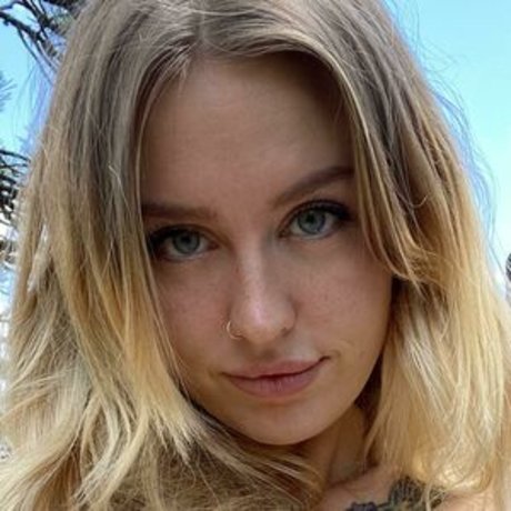 charleighlemons exclusive actress pic