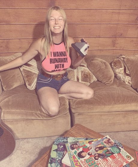 Bigblockblondie erotic star photos