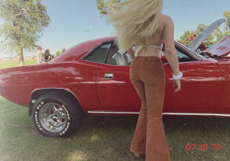 Bigblockblondie model hd images