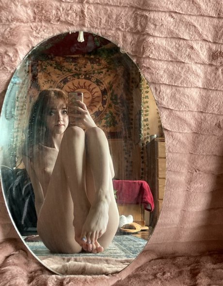 babuggyboo hot actress photos