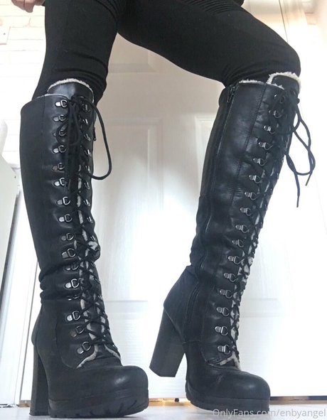 enbyangel pornstar sexy photos