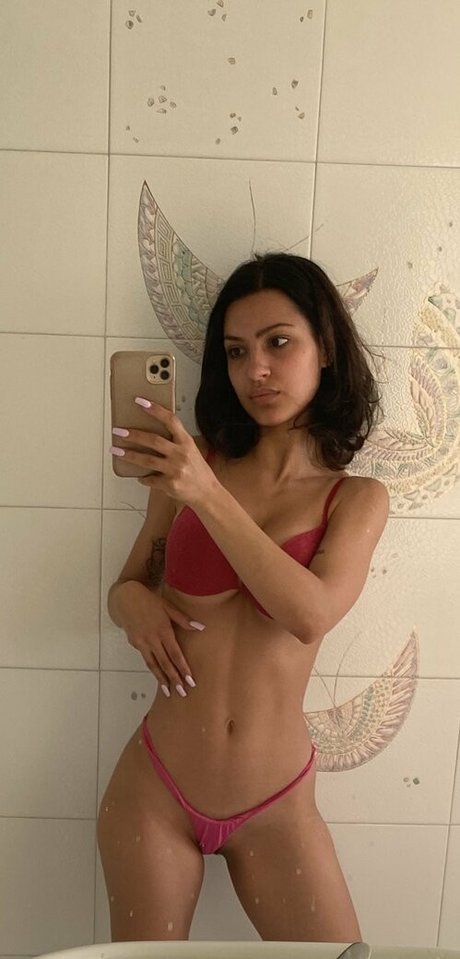 amandastripper model nude gallery