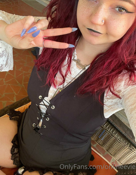 onlineevie nude pornstar images