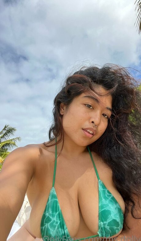 Ms Dolly beautiful actress galleries