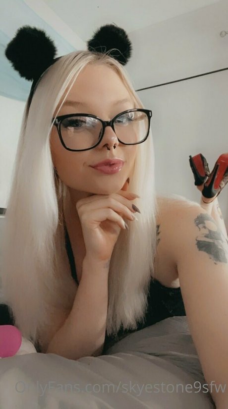 skyestone9sfw sex star galleries