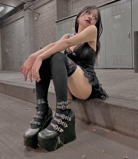 sissy onlyfans erotic images