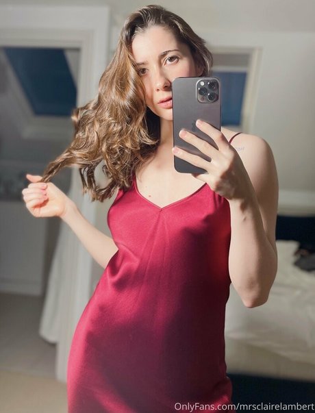 Clairegonewild nudes actress pictures