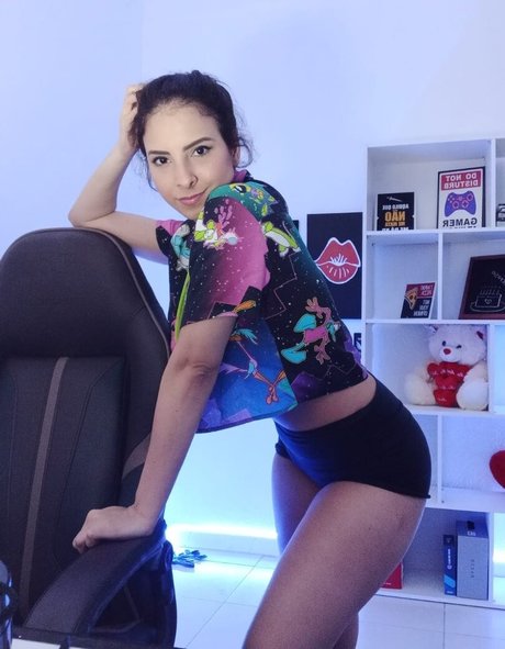 Ysseneg hd model photos