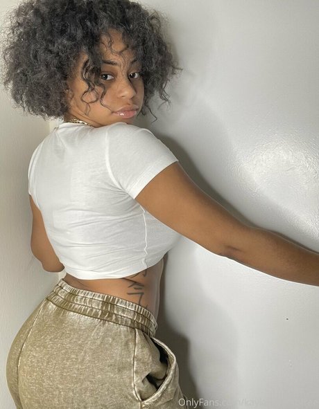 kaylalebombbb high quality pornstar img