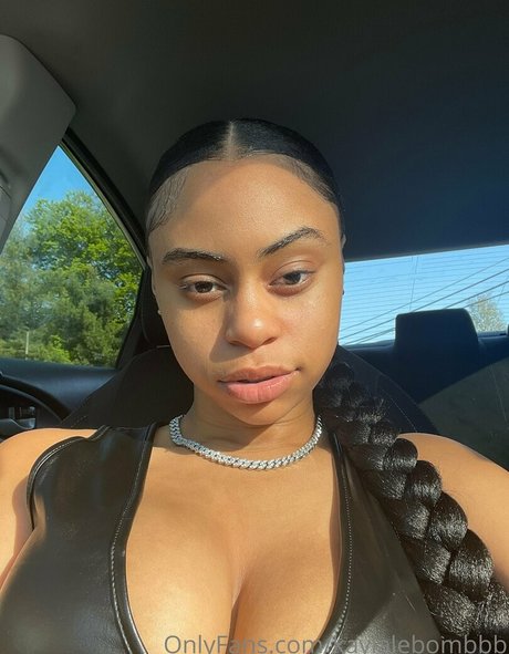 kaylalebombbb pornographic actress pictures