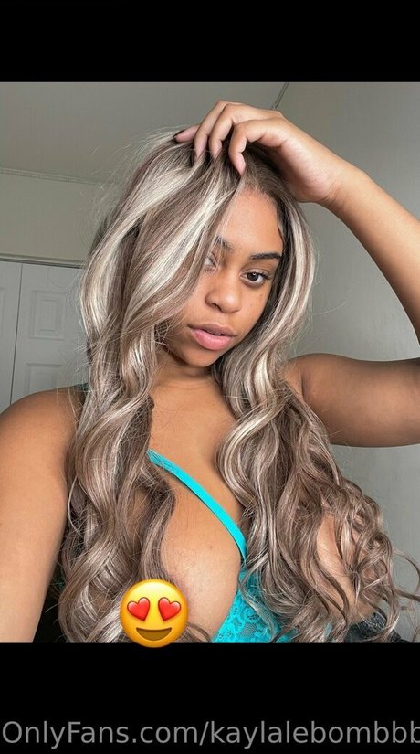 kaylalebombbb model sex image