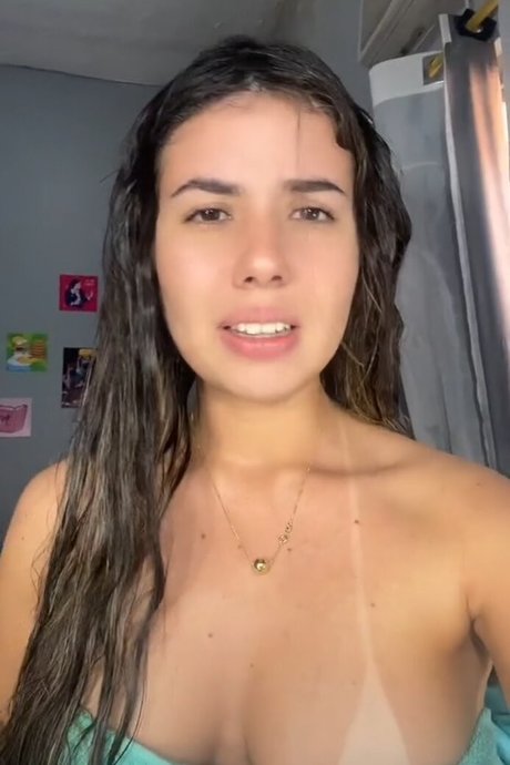 Carlevellyn pretty model images