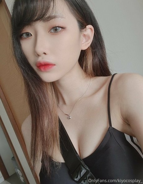 Kiyocosplay sex model img