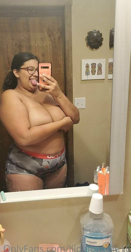 lilpineapple16 pornstar free photos