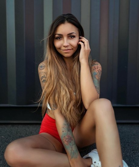 shemale fucks girl onlyfans sexy naked image