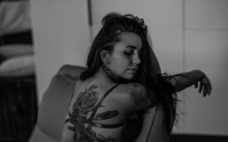 naked milf onlyfans porno pictures