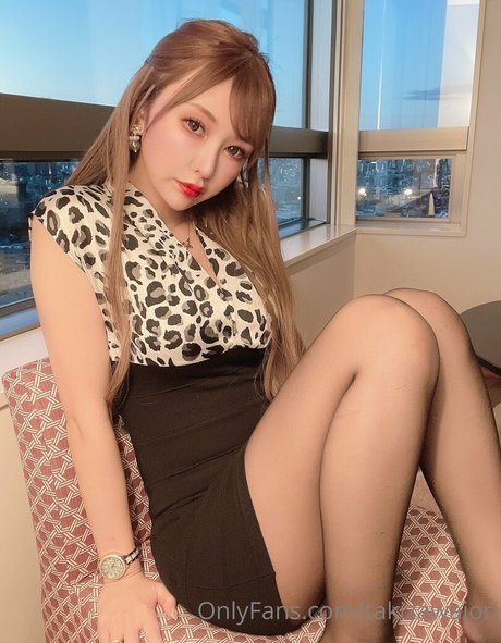 blonde shemale onlyfans sexy nudes photo