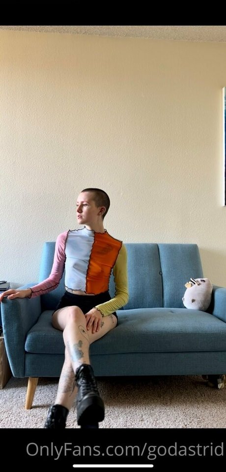 onlyfaery hot actress photos