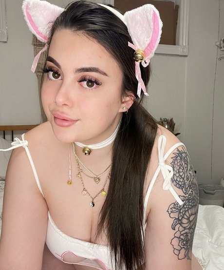 Balla Paige nudes model img