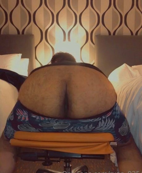 ryan 925 star pornographic images