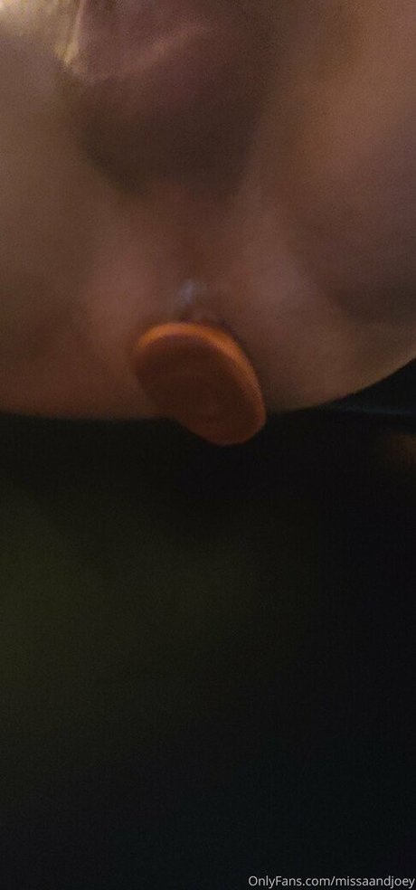 missaandjoey pornstar top pic