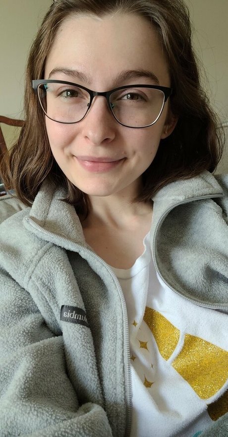 cherryvonfairyfree pretty pornstar pics