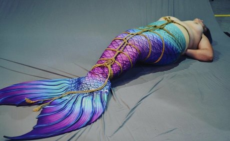 thighhighcosplay nude pornstar photos