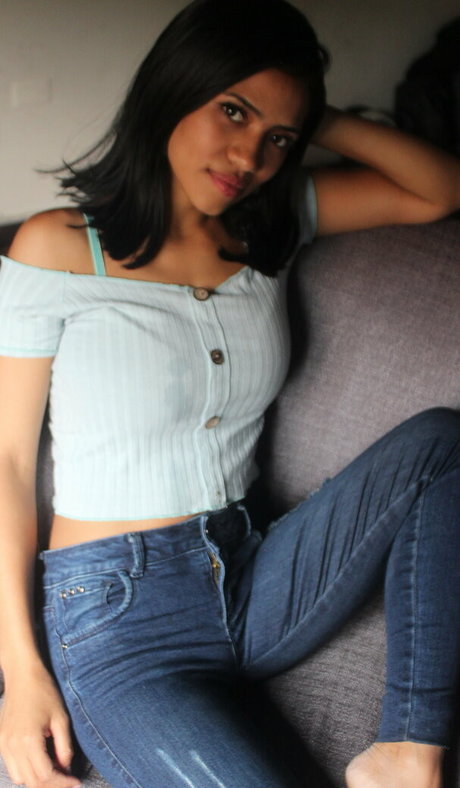 venus 22 perfect model pics