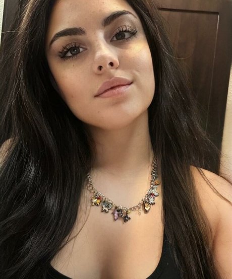 Cl0utstrife nudes star galleries