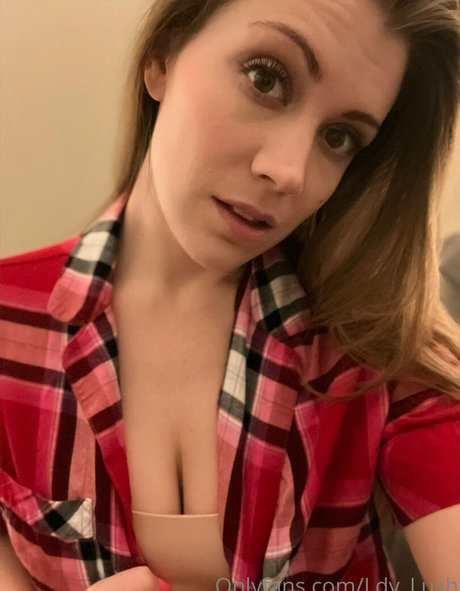 ldy lush free star photo