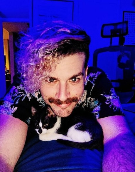 fosterkittendad model porn picture