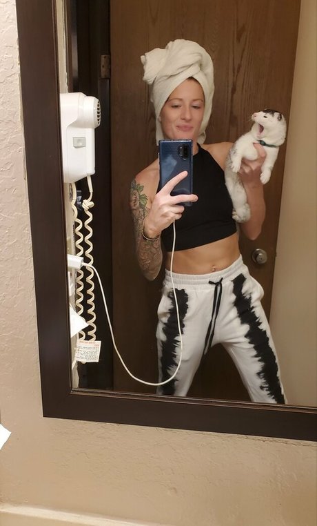 babe nude onlyfans naked img