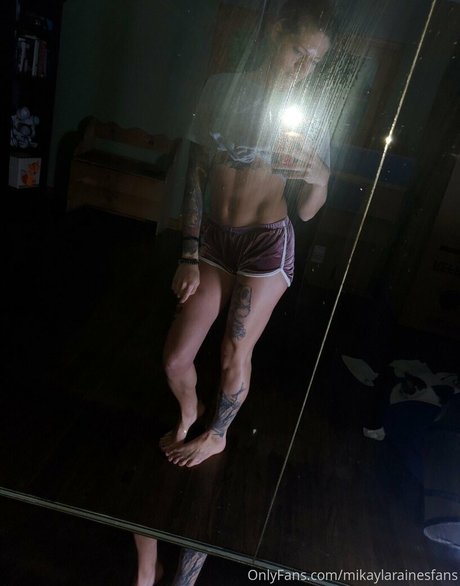 mikaylarainesfans model art picture