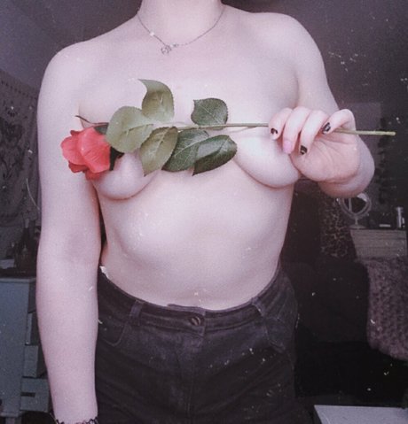 baibeloved pornographic star pics