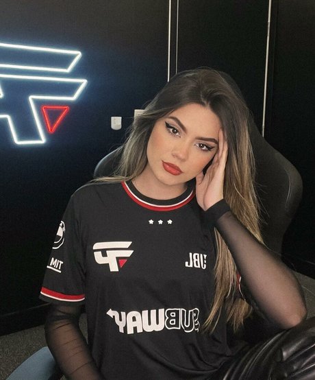 Barbara Emely hd star pictures