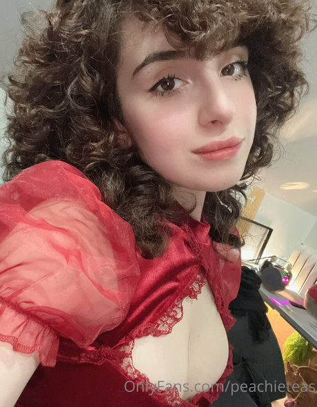 Peachieteas hd actress gallery