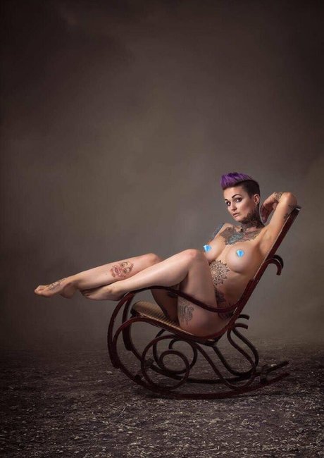 Hettiecakes porn model pic