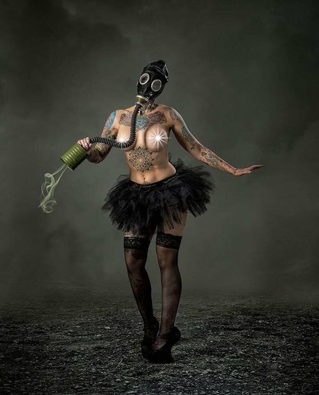 Hettiecakes nudes model gallery