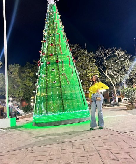 Karen Garcia star nudes pic