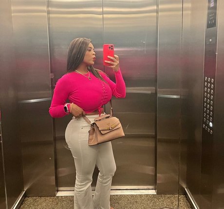 Karen Garcia sexy star gallery